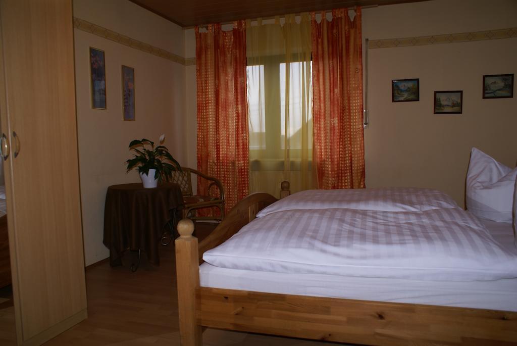 Pension Lindenhof Limburg an der Lahn Room photo